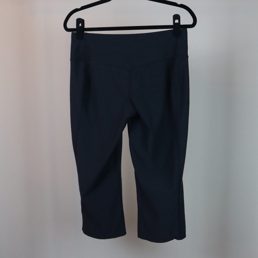 NIKE Dri-Fit Capri Leggings